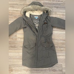 Women’s size medium Columbia parka jacket. Very warm. Worn for one winter only.